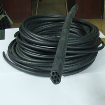 生產(chǎn)各型號煤礦用束管，廠家直供
